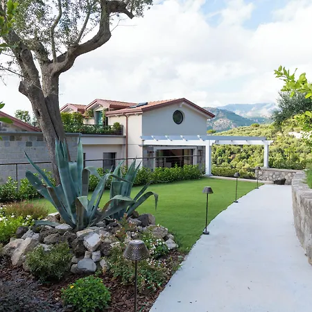 منتجع Gargiulo 3*